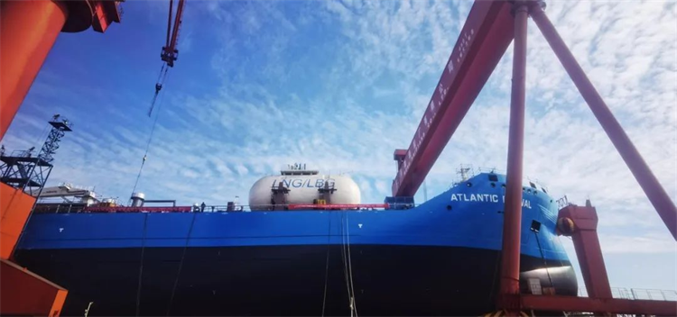 第31頁_公司動態(tài)_新聞中心_蕪湖造船廠有限公司