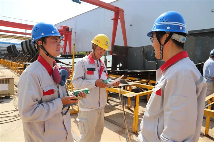 第10頁_公司動(dòng)態(tài)_新聞中心_蕪湖造船廠有限公司