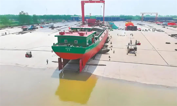 第7頁_公司動態(tài)_新聞中心_蕪湖造船廠有限公司