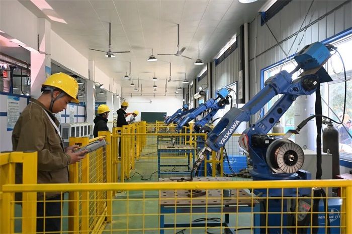 第6頁_公司動態(tài)_新聞中心_蕪湖造船廠有限公司