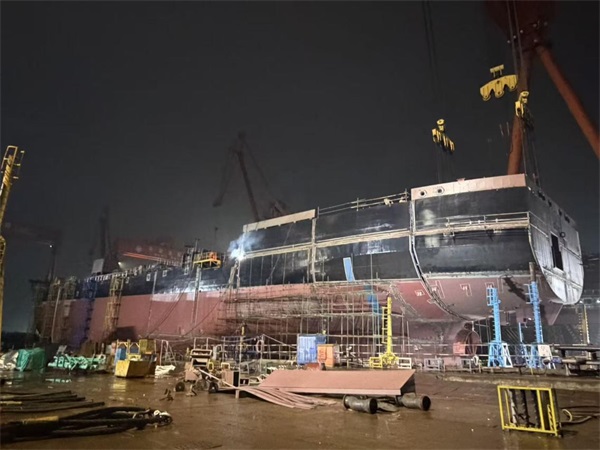 第4頁_公司動態(tài)_新聞中心_蕪湖造船廠有限公司